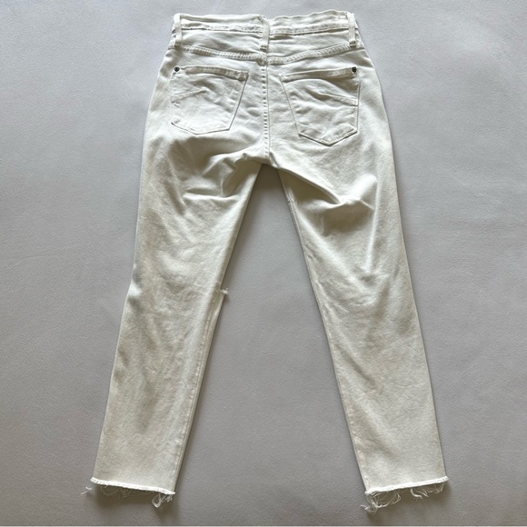 bright white james jeans twiggy ankle w slashed knees & ankles (from factory) - Picture 4 of 5